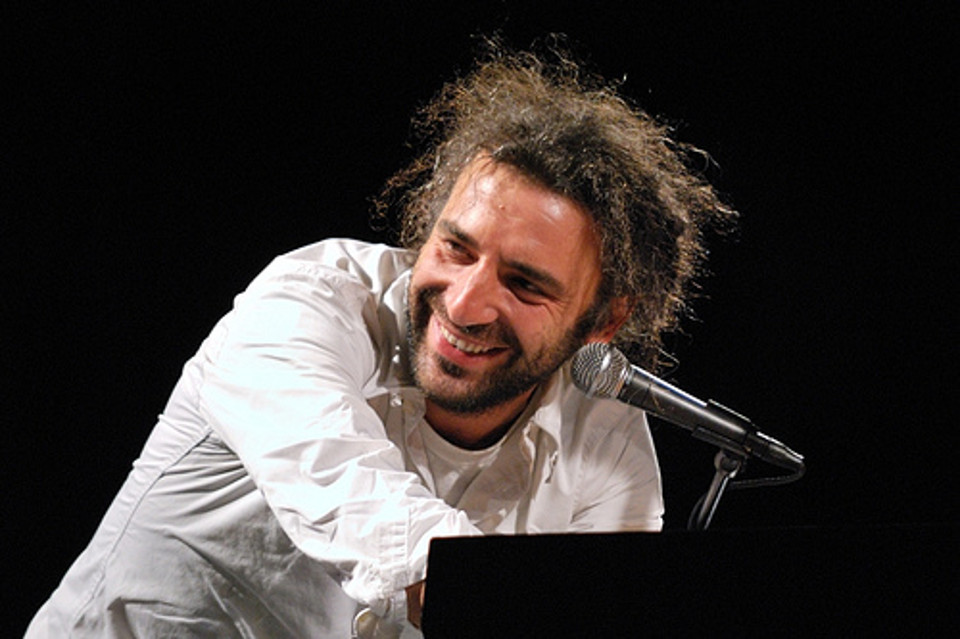 Four Stars for Stefano Bollani and Hamilton de Holanda’s O Que Será