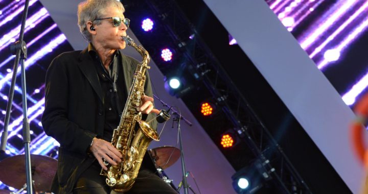 Saxophonist David Sanborn Does’t Let Genres Define Him