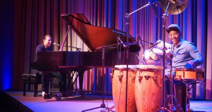 Rodríguez and Martinez share stories through music