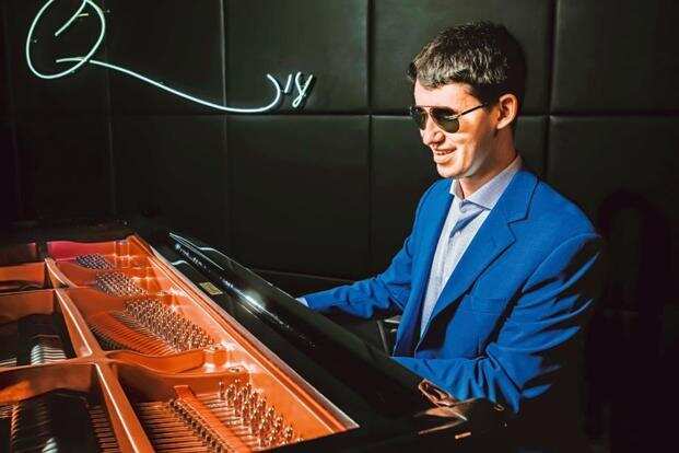 A spontaneous encounter with a jazz ‘genius,’ Justin Kauflin